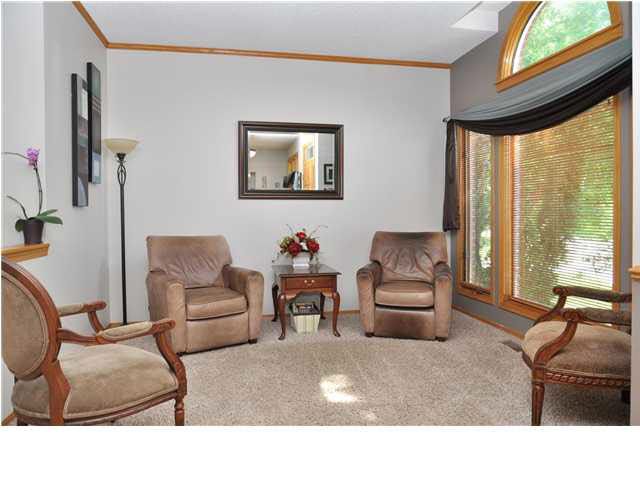 1421 E Box Elder Ct, Derby, KS 67037