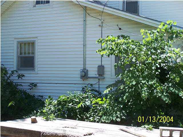124 SW 7th, Newton, KS 67114