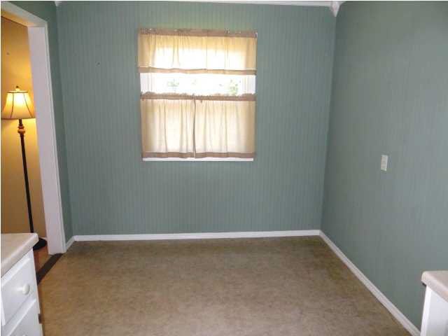 1200 N El Paso, Derby, KS 67037