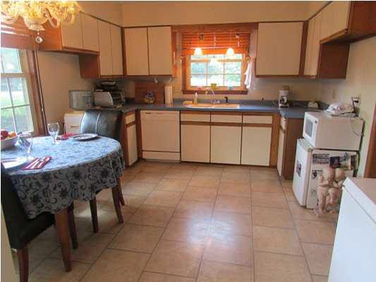 2243 N Grant Rd, Andover, KS 67002