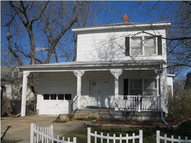 316 Old Main St, Newton, KS 67114