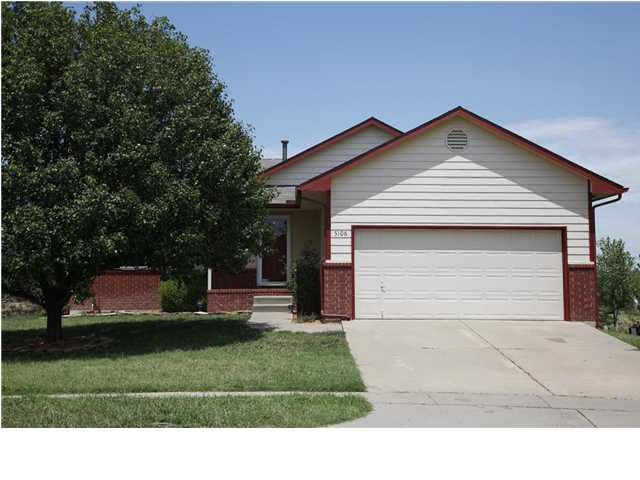 5106 E 27th N, Wichita, KS 67220