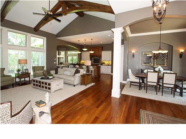 1545 N Graystone, Wichita, KS 67230