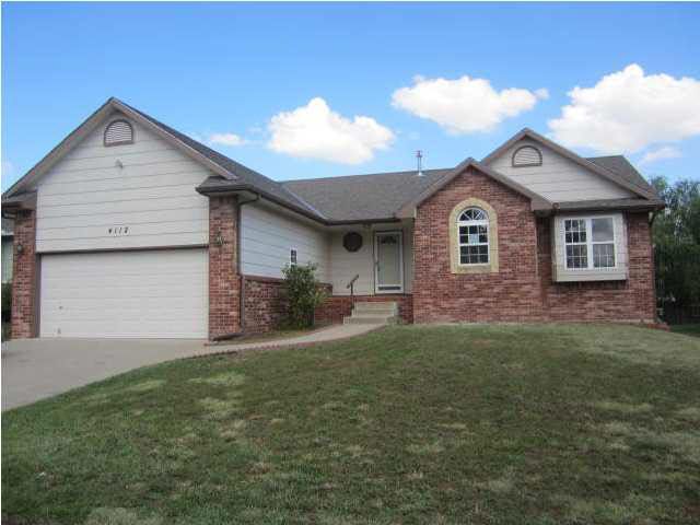 4112 N Farmstead, Bel Aire, KS 67220