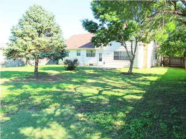 14216 E Timber Lake Rd, Wichita, KS 67230
