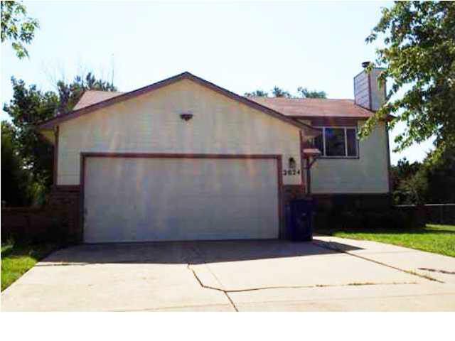 2024 Pepper Corn Rd, Derby, KS 67037