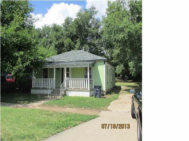 627 N Atchison, El Dorado, KS 67042