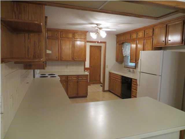 10416 W Bartlett Ct, Wichita, KS 67212