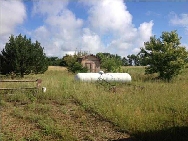 712 W Fox Brier, Rose Hill, KS 67133