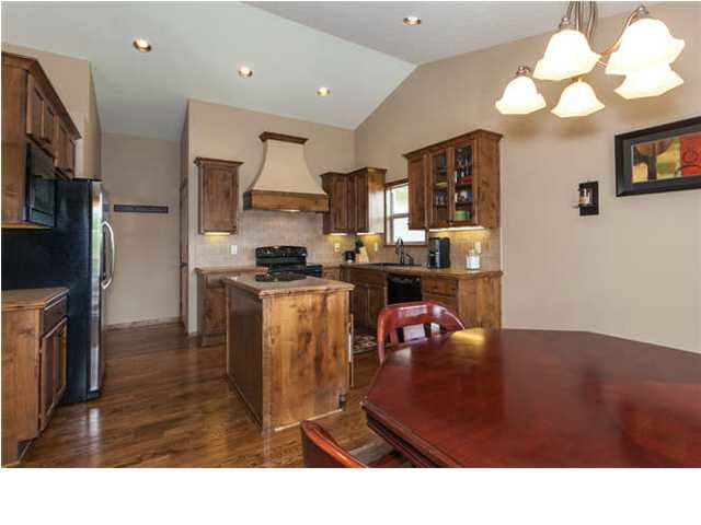 601 W Edgemont Ct, Andover, KS 67002