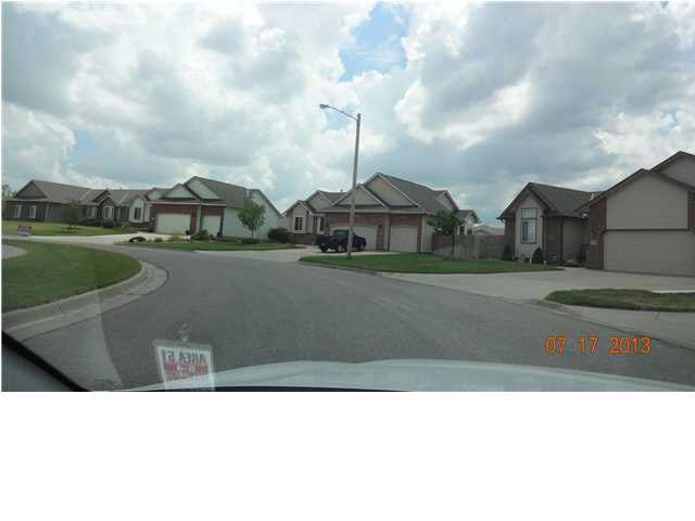 4405 E Willow Point, Wichita, KS 67220