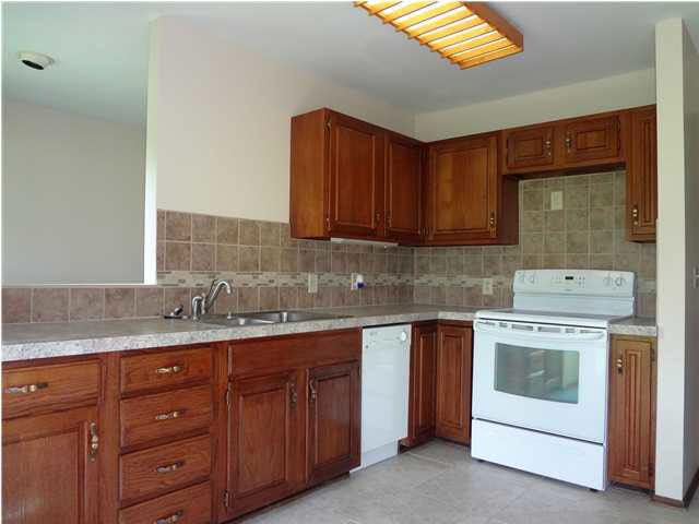 7204 E Bainbridge, Wichita, KS 67220