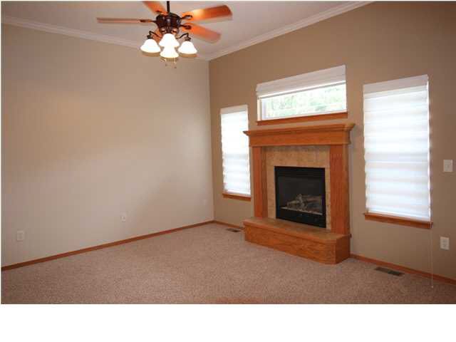 218 E Stone Creek St, Derby, KS 67037
