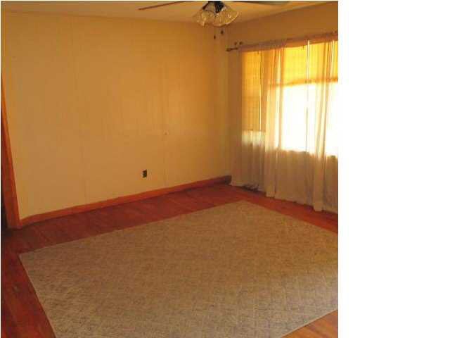 230 W Alexander, Haysville, KS 67060