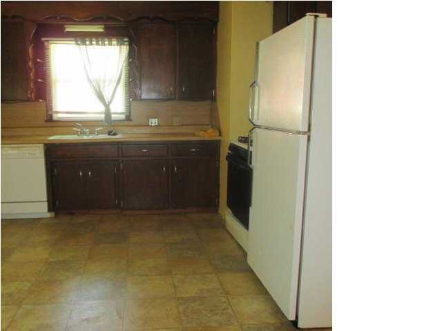 230 W Alexander, Haysville, KS 67060
