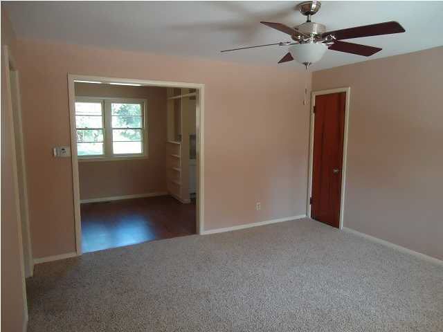 2921 S Ida, Wichita, KS 67216
