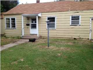 5511 E Pine, Wichita, KS 67208
