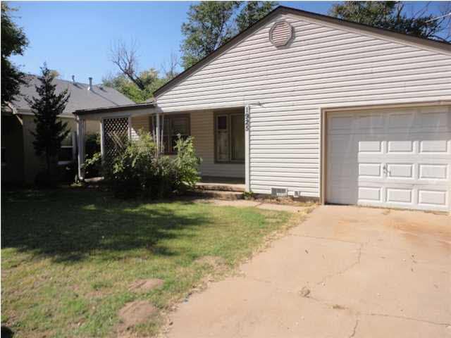 1925 S Exchange, Wichita, KS 67213
