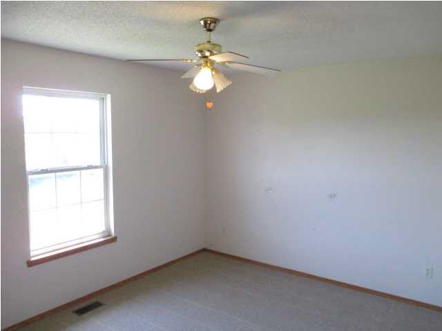 11801 E 103rd St S, Mulvane, KS 67110