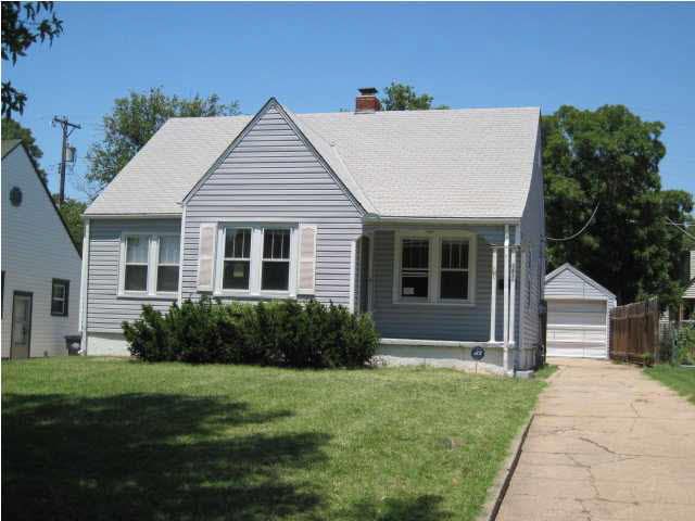 3436 E Orchard, Wichita, KS 67208