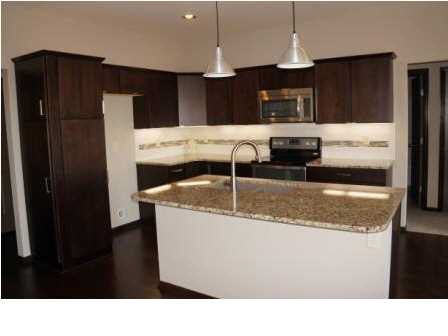 4126 N Parkdale Cir, Maize, KS 67101