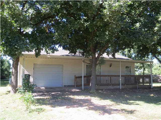 15869 NE Trail Ridge Rd, Cheney, KS 67025