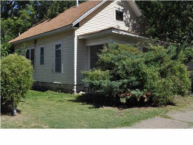 1412 E Morris, Wichita, KS 67211