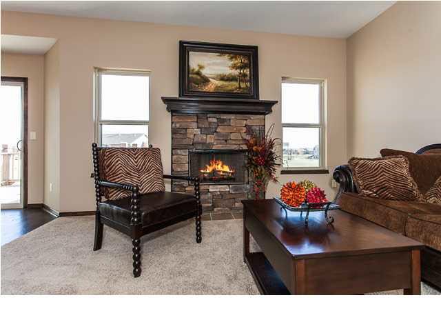 1022 Travertine, Andover, KS 67002