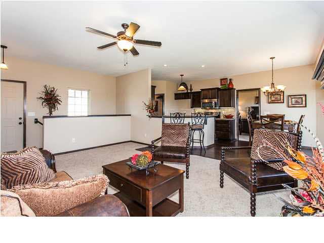 1022 Travertine, Andover, KS 67002