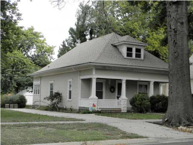 508 E Mulvane, Mulvane, KS 67110
