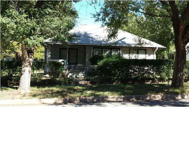 2908 E Elm St, Wichita, KS 67214