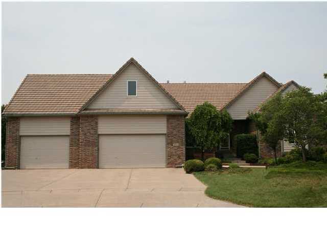 2841 N Spring Meadow Ct, Wichita, KS 67205