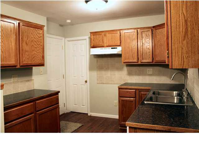 148 S 1st St, Clearwater, KS 67026