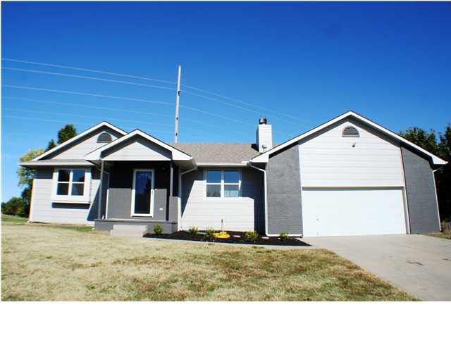 918 E Kelly, Augusta, KS 67010