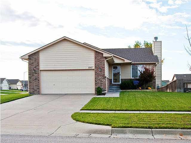 12417 E Boxthorn, Wichita, KS 67226