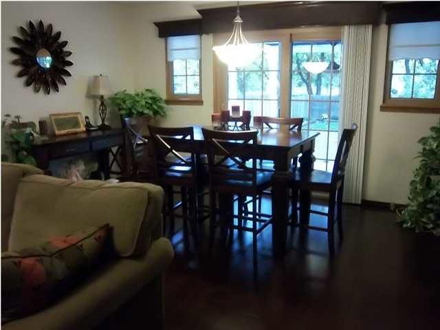 5511 E Pembrook, Wichita, KS 67206
