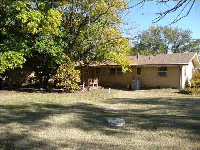 1306 E Patriot Ave, Derby, KS 67037