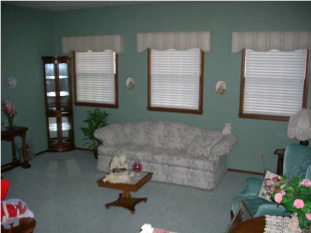 2308 E Blake, Wichita, KS 67211