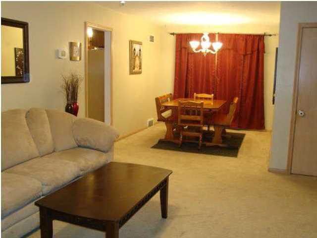 774 N El Paso, Derby, KS 67037