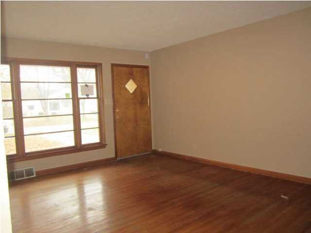 2140 S Estelle, Wichita, KS 67211