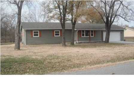 413 S Pecan, Douglass, KS 67039
