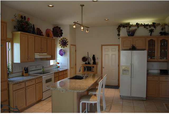 838 Bristol Ct, Wichita, KS 67206