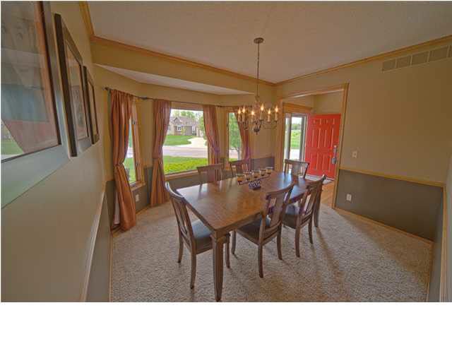 318 E Lakecrest, Andover, KS 67002