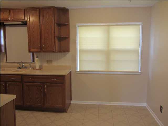 1736 E Scott, Wichita, KS 67216