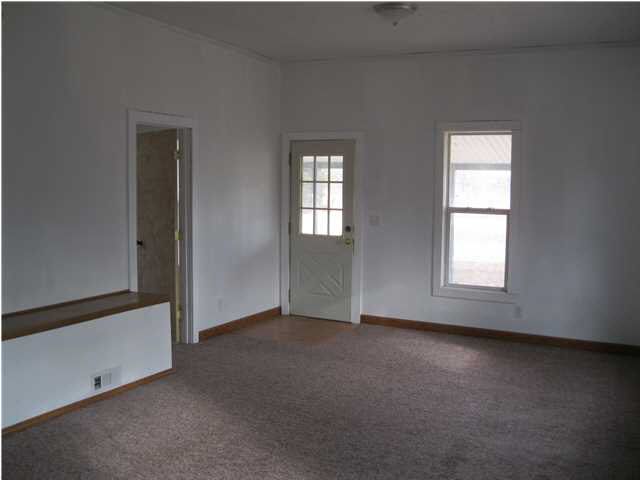 147 N Dacey, Bentley, KS 67016