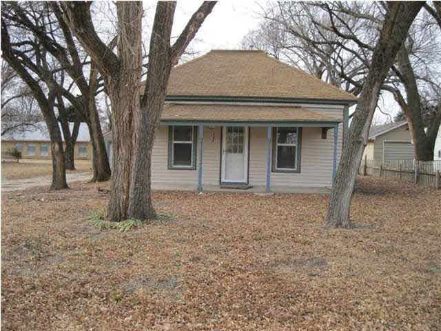 147 N Dacey, Bentley, KS 67016