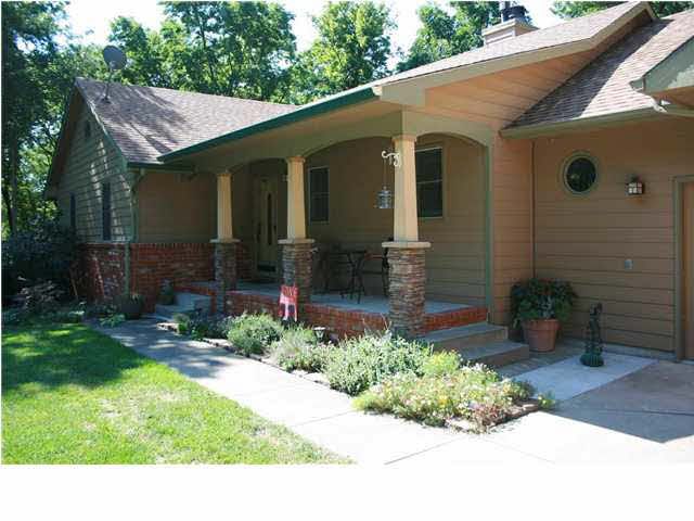 6801 S Oliver, Derby, KS 67036