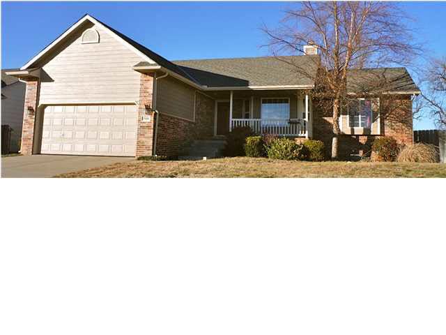 5118 E 49th St N, Bel Aire, KS 67220