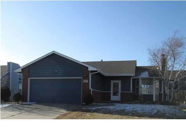 1717 N Wedgewood Ct, Mulvane, KS 67110