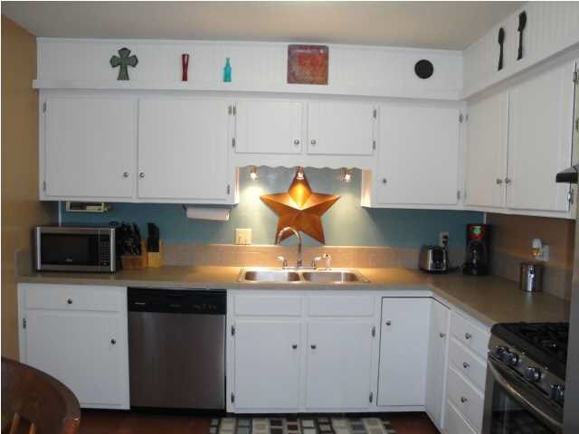 5816 W Franklin, Wichita, KS 67212